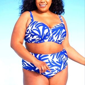 NWT Kona Sol Swim / Blue & White Coral Print / Size 24 Top / Size 1X Bottom